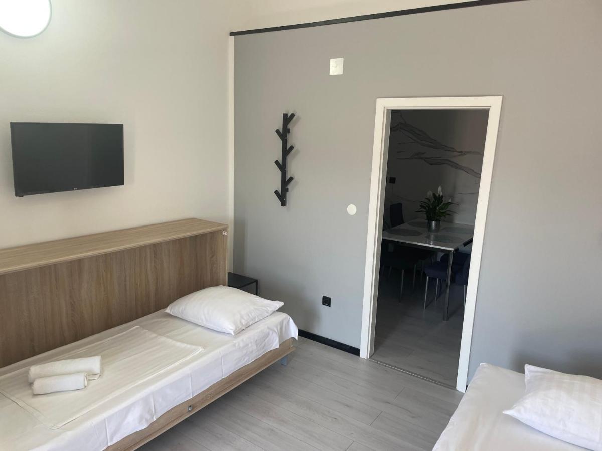 Apartments Villa Jelena Vodice Exterior foto